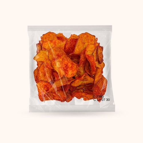 representacion de bolsa de chips de camote sin etiqueta solo con lote y fecha de caducidad impresa en el empaque
