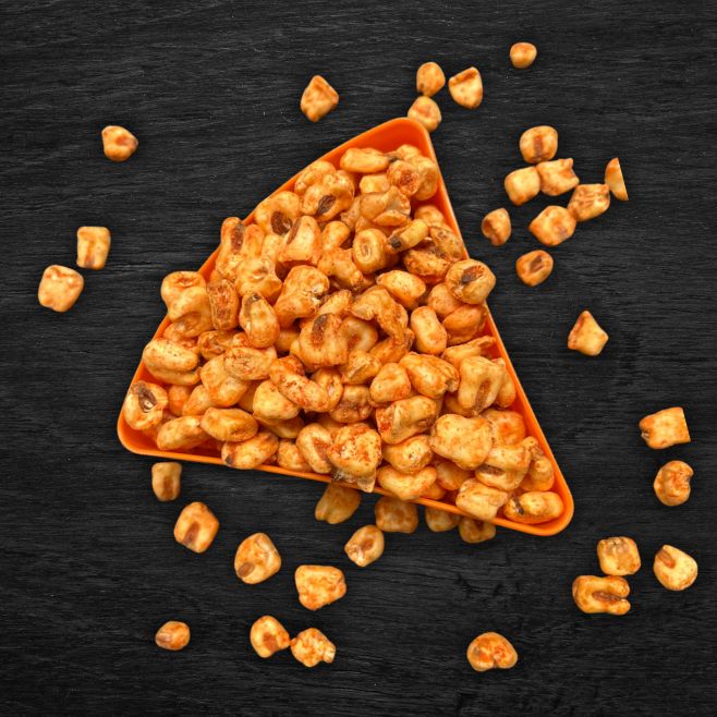 maiz inflado al vapor sabor queso chile en un tazón triangular botana para tiendita escolar autorizada por la sep